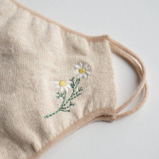 のびるニットマスク オーガニックコットン 植物染め ボタニカル ハーブの刺繍入り 五泉ニット