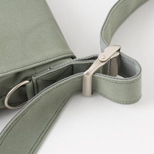 bagworks-1001-0812