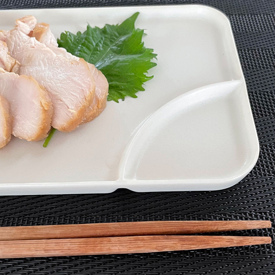 かもしか道具店 醤油の仕切り皿 プレート 餃子 刺身 焼物皿 長角皿 和食器
