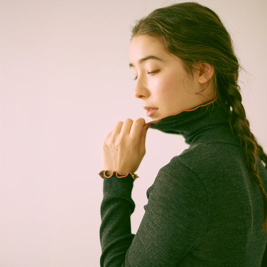 メリノウール タートルネックインナー me.