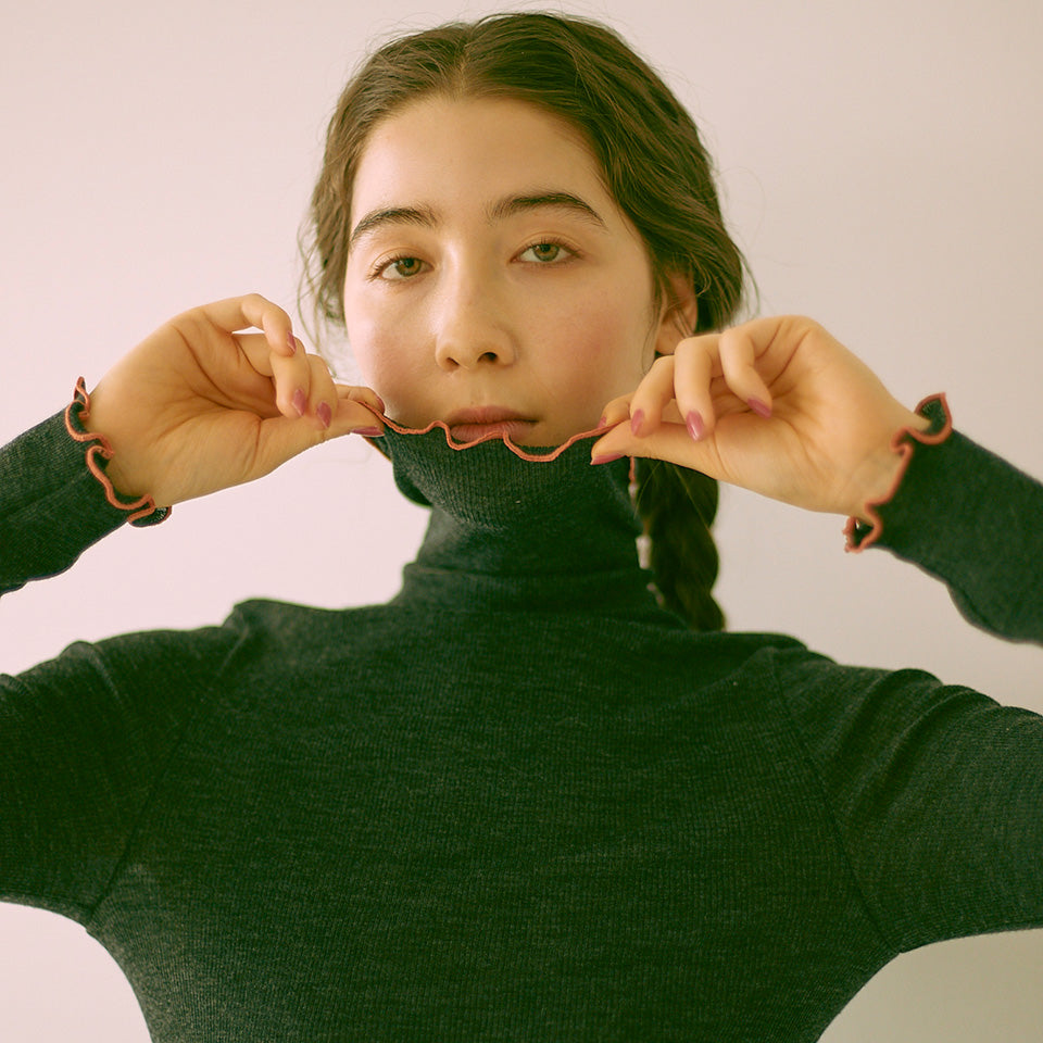 メリノウール タートルネックインナー me.