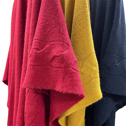 五泉ニット tate 羽織るポンチョ なめらかアルパカ 大きなケーブル柄 サイフク