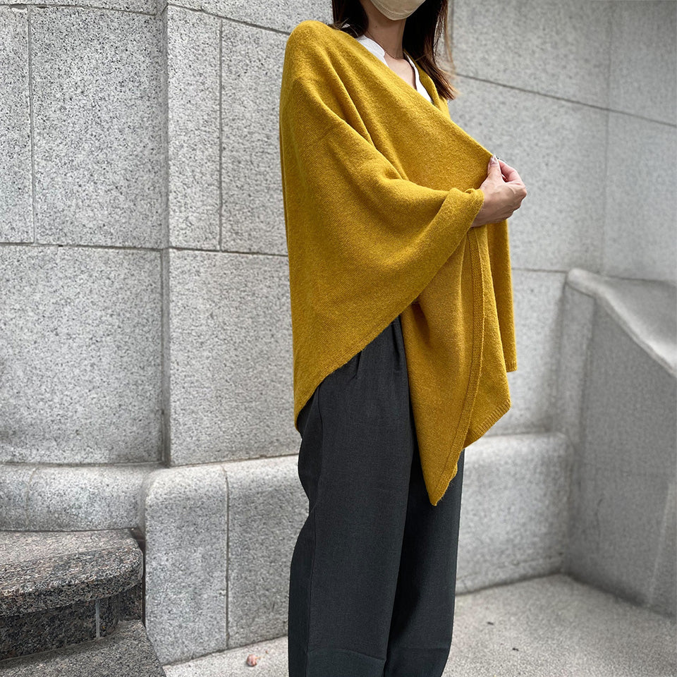 五泉ニット tate 羽織るポンチョ なめらかアルパカ 大きなケーブル柄 サイフク