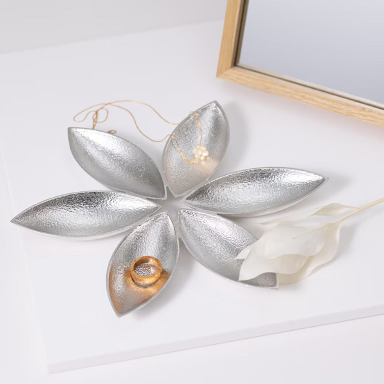 能作 おしゃれな前菜プレート 皿 スターフラワー 花びら アクセサリートレイ