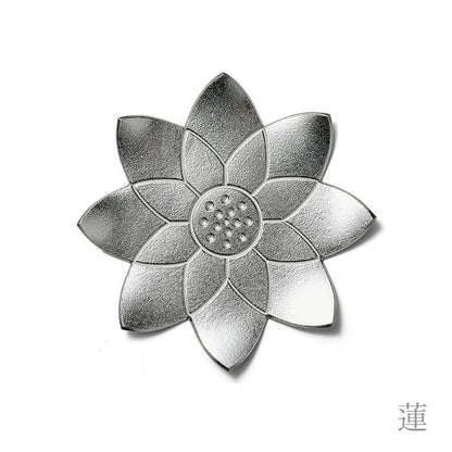 錫の小皿 フラワートレー 桜 梅 桔梗 コスモス 蓮 お正月 和食器 能作