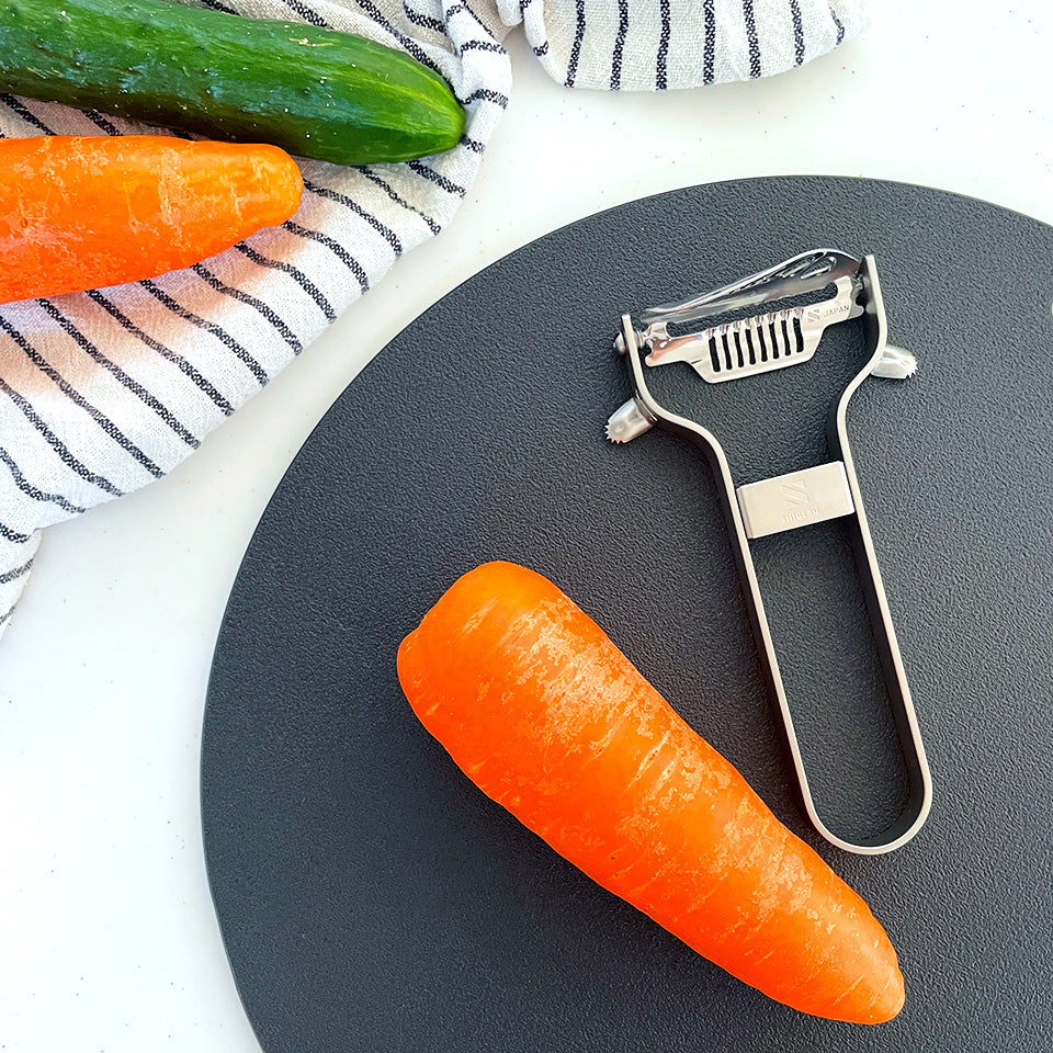 刃が変えられる 2WAY ピーラー Flappy ステンレス 燕三条 皮むき器
