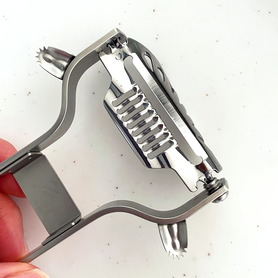 刃が変えられる 2WAY ピーラー Flappy ステンレス 燕三条 皮むき器 スライサー 日本製 シゲル工業