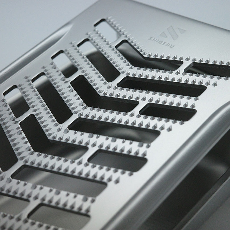 大根おろし 大根おろしがシャキシャキに おろし器 17° ジュウナナド シゲル工業